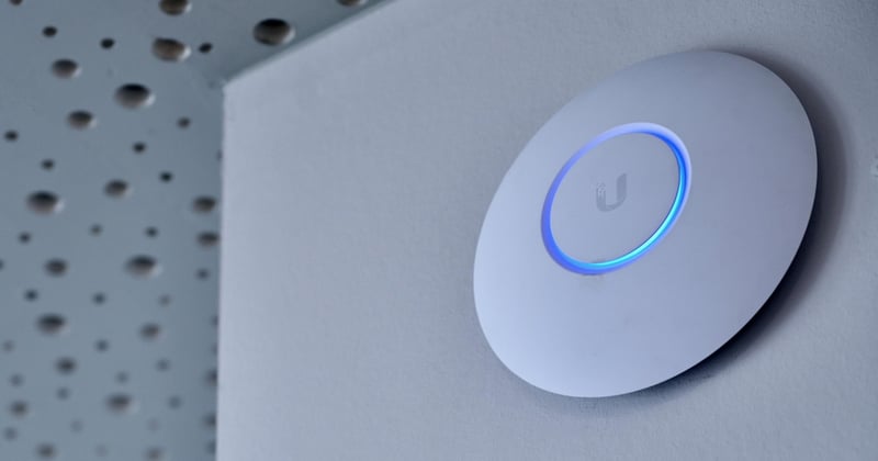 Boostez votre connexion : le guide pratique pour optimiser la vitesse de votre Wi-Fi domestique